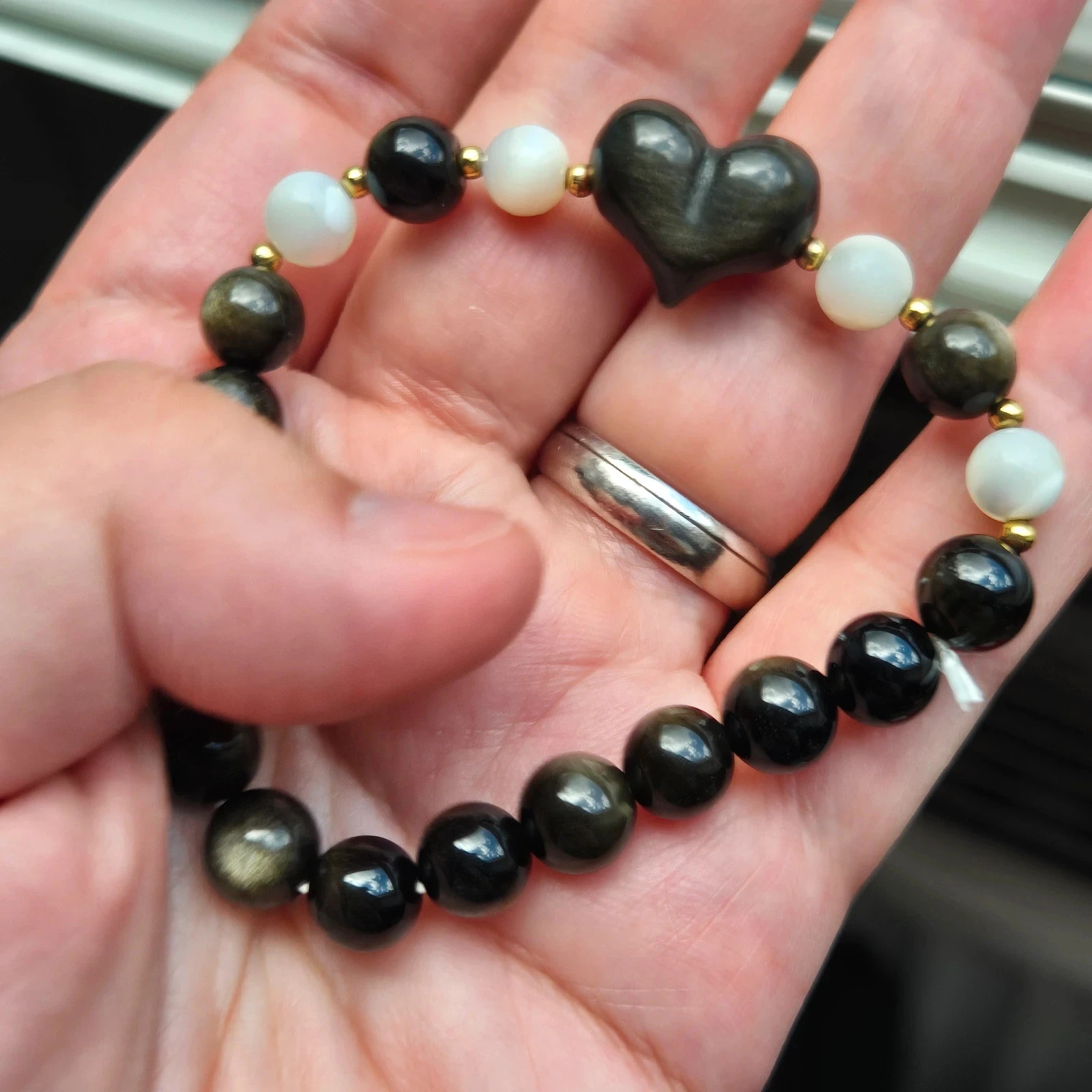 Natuurlijke gouden Obsidian hartvormige en kralenvormige armband – photo 2